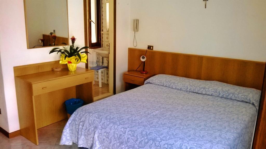 Due Palme Hotel Caorle Exterior foto